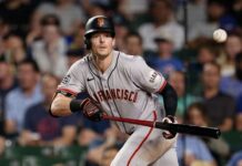 Giants place OF Mike Yastrzemski (oblique strain) on 10-day IL