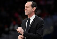 Kenny Atkinson signs 5-year contract to coach Cavaliers