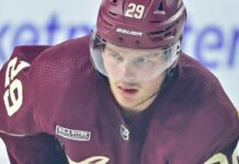Utah Hockey Club re-signs forward Barrett Hayton for 2 years
