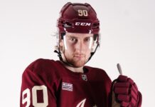 J.J. Moser signs 2-year, $6.75 million deal with Lightning