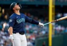 Mariners place 1B Ty France on outright waivers, sources say