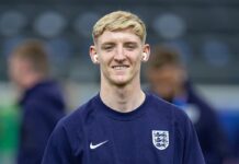 Newcastle journalist claims Liverpool offered another player for Anthony Gordon – Liverpool FC