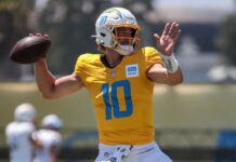 Justin Herbert energizes Chargers in return to practice