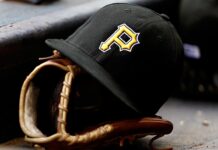 Pirates say verbal deal reached in MLBPA suit over image use