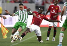 Aaron Wan-Bissaka’s move to West Ham in danger of collapsing, Man United could miss out on Noussair Mazraoui – Man United News And Transfer News