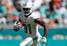 Dolphins’ McDaniel ‘pessimistic’ on Raheem Mostert’s status