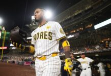 Luis Arraez’s streak of 141 plate appearances without strikeout ends