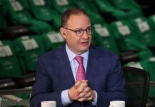 Adrian Wojnarowski retires from ESPN, joins St. Bonaventure