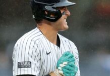 New York Yankees 1B Anthony Rizzo exits after hit by pitch