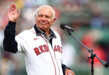 Red Sox honor retiring radio voice Joe Castiglione after 42 years