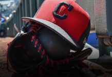 Guardians replace injured Tyler Freeman with Ángel Martínez