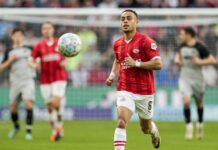 Sergiño Dest: Ex-Barcelona coach Xavi Hernández was dishonest