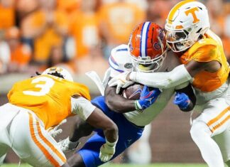 Tennessee’s aggressive defense carries the burden for an uneven offense