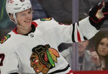 Lukas Reichel poised to make season debut for Blackhawks