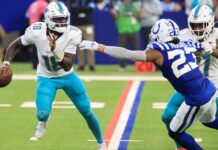Dolphins QB Tyler Huntley leaves game with shoulder injury