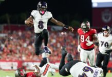 Lamar Jackson, Ravens overpower Buccaneers in MNF win