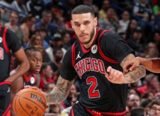 Lonzo Ball has 5 points for the Bulls in his first game since 2022