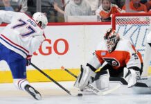 Kolosov makes Flyers debut, first Belarusian goalie to start