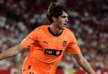 Manchester United keen to enter bidding war for CF Valencia’s Javi Guerra – Man United News And Transfer News