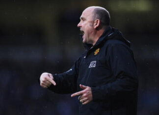 Mike Phelan questions Man United’s recent decisions at board level – Man United News And Transfer News